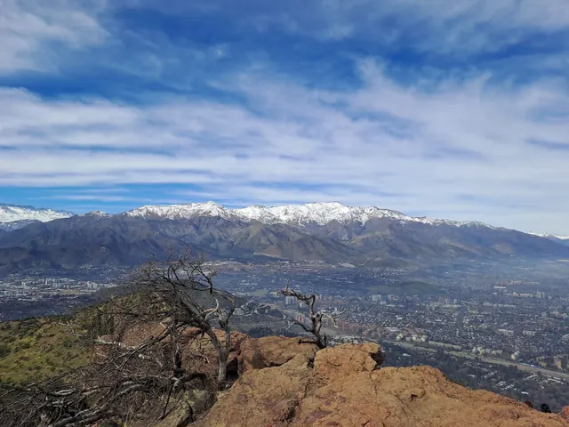 Cerro Manquehuito, Vitacura, Santiago