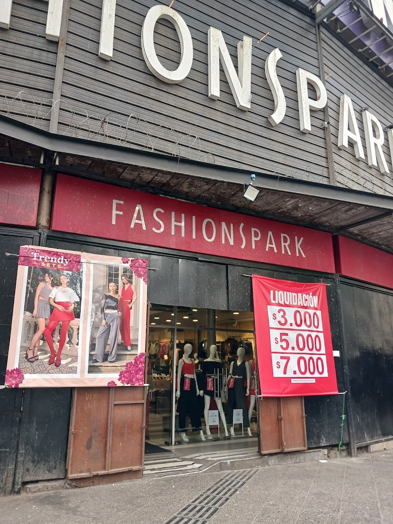 Shops & Malls