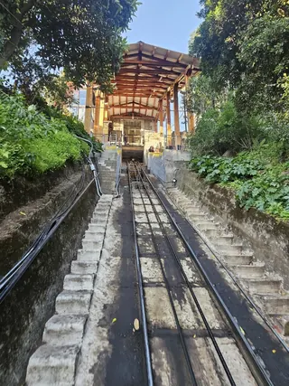Funicular access to the Cerro San Cristobal image 5