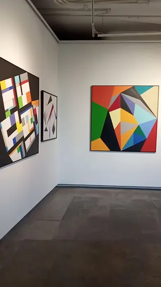 Galería De Arte La Sala Ltda. image 2