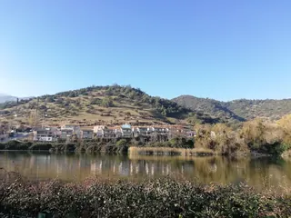 Laguna de Lo Barnechea image 4