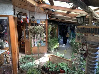 Los Dominicos Craft Centre image 1