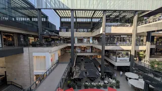 Mall Casacostanera image 4