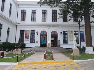Museo Naval image 3