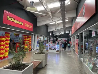 Outlet Park Reneca Alto image 1