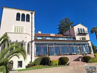 Palace of Cerro Castillo image 5