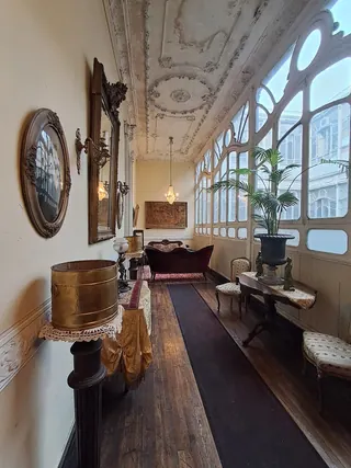 Palacio Larrain image 4