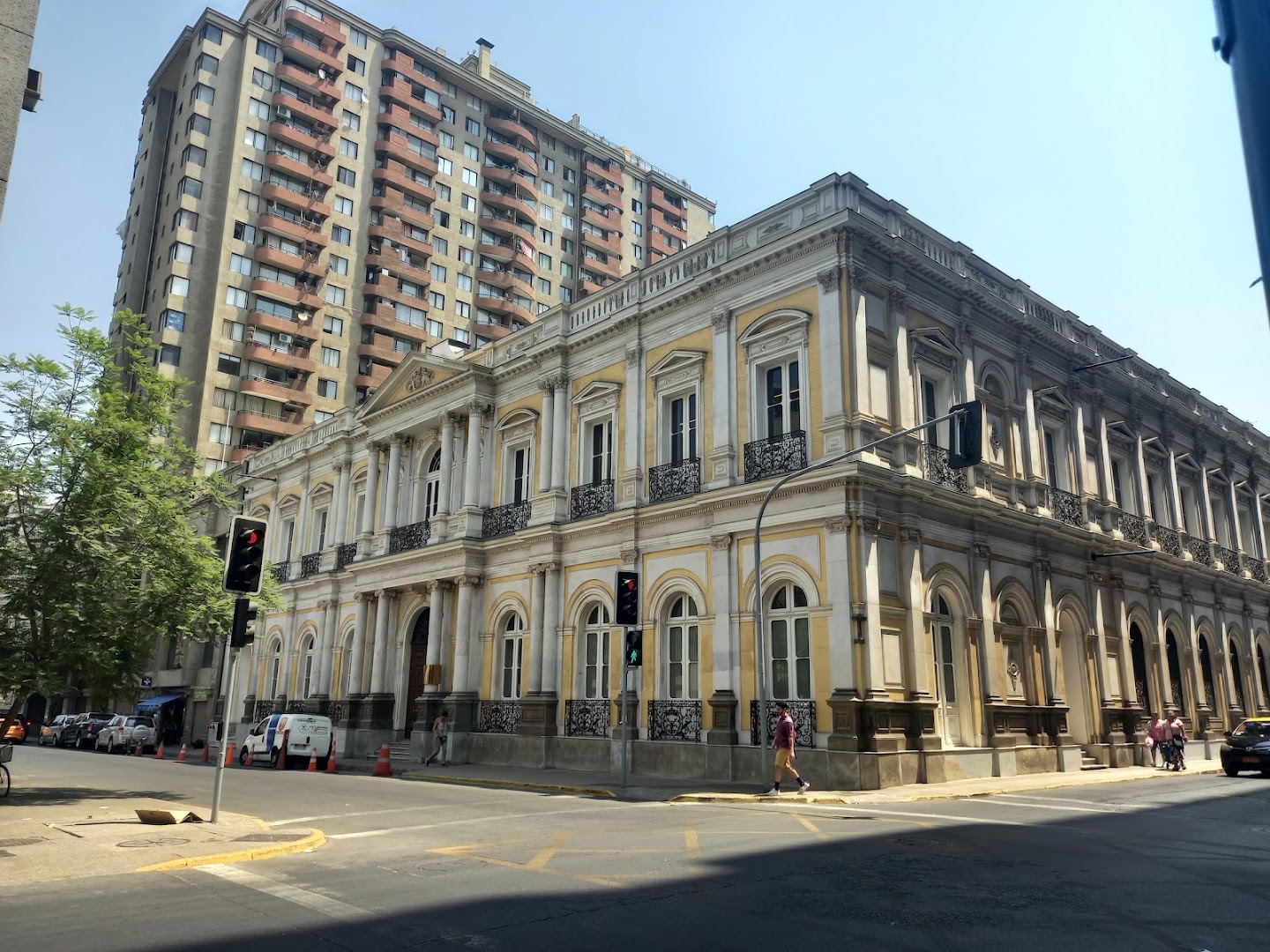 Palacio Pereira