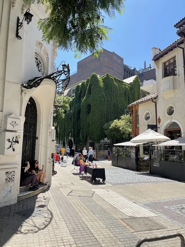 Paseo José Victorino Lastarria, Lastarria, Santiago