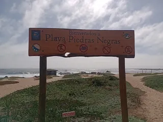 Playa Piedras Negras image 3