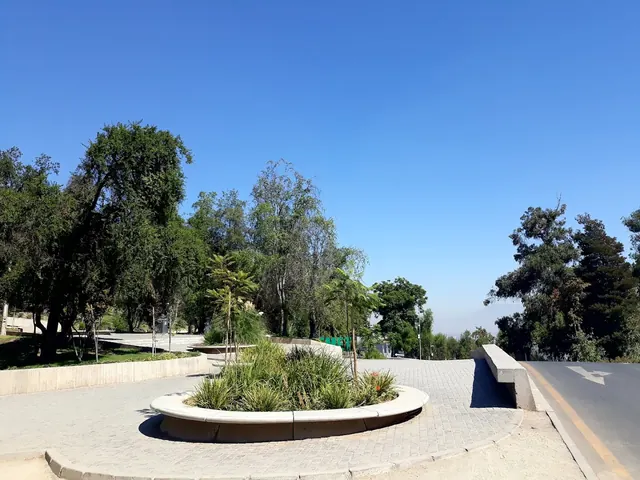 Plaza Centenario Parquemet, Providencia, Santiago