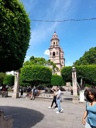 Plaza de Armas de Santiago image 2