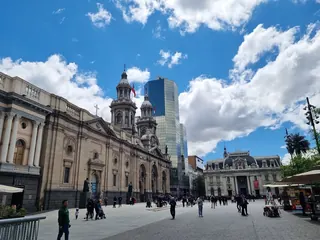 Plaza de Armas de Santiago image 3