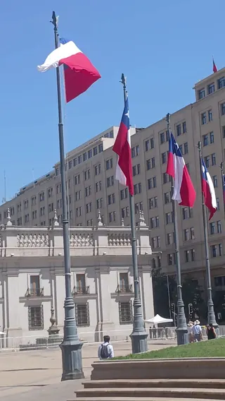 Plaza de Las Armas image 2