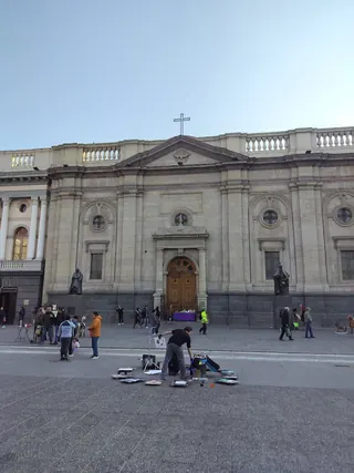 Plaza de Las Armas image 4