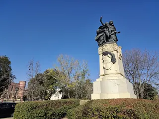 Plaza Ercilla image 3