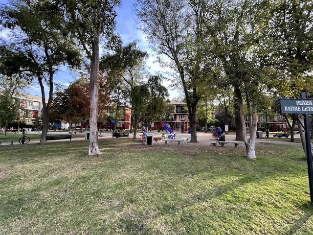 Plaza Padre Letelier, Providencia, Santiago