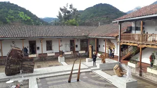 Plaza San Enrique image 5