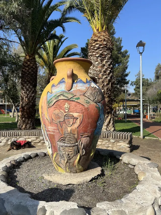 Pomaire Plaza, Melipilla, Santiago
