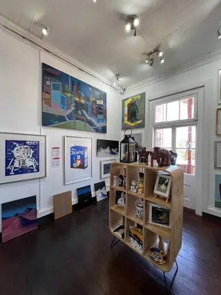 Rojo Galería, Arte y Diseño image 1